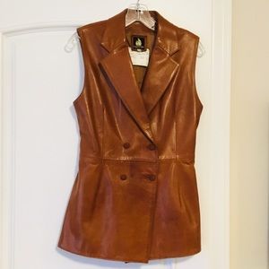 Elegant Lanvin lambskin jacket. Size 6.